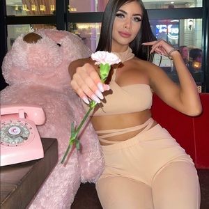 Beautiful 2 Piece set